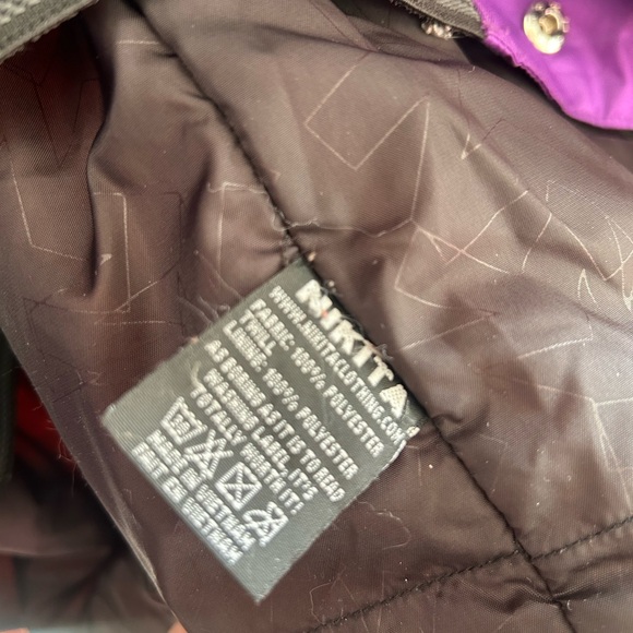 Colorful Women's Ski & Snowboard Jacket - Picture 10 of 10